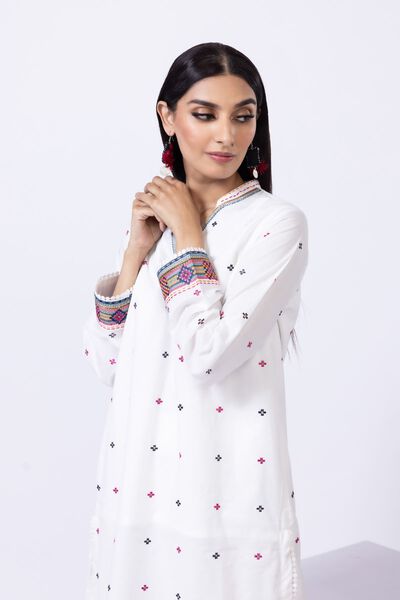 Embroidered | Cambric | Kurta | GBP 30.00