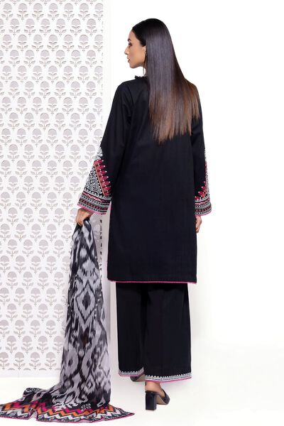 Embroidered | Crosshatch | Tailored 3 Piece | GBP 35.00