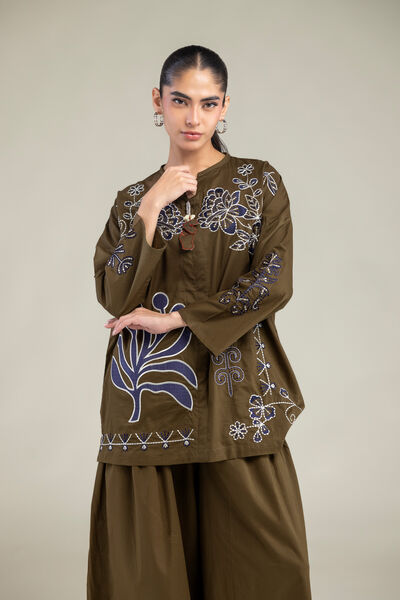 Embroidered | Cambric | Floral V-Neck Blouse | GBP 20.00