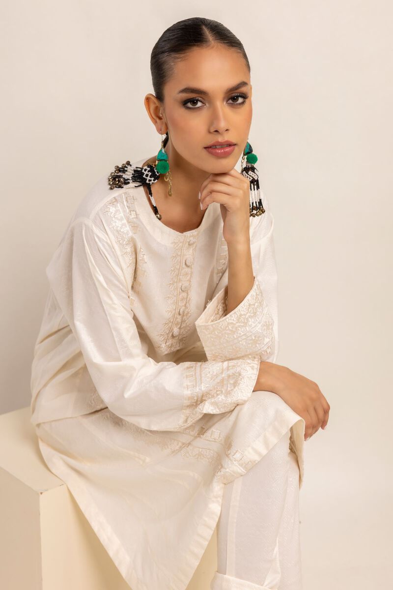  | Kurta | Embroidered | null