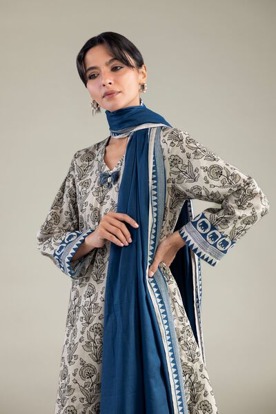 Lawn | Blue Lawn Dupatta | GBP 25.00