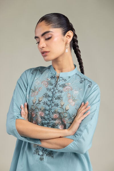 Embroidered | Cambric | Blue Floral Kurta | GBP 35.00