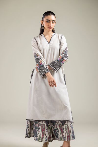 Embroidered | Mesuri | Off-White Longline Kurta | GBP 35.00