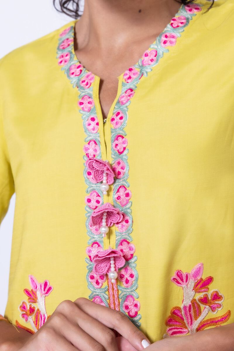 Embroidered | Raw Silk | Kurta | GBP 24.00
