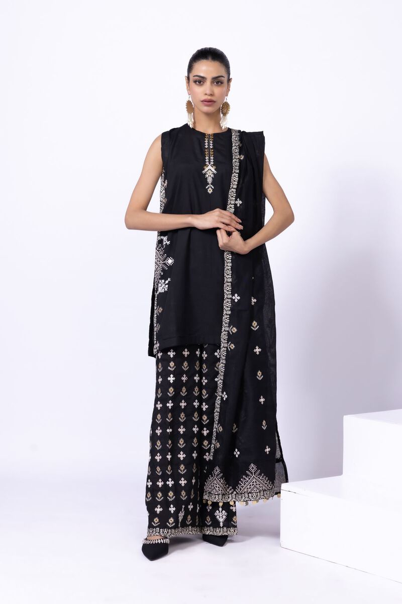 https://uk.khaadi.com/dw/image/v2/BJTG_PRD/on/demandware.static/-/Sites-khaadi-master-catalog/default/dw0f28f784/images/hi-res/esb24654b_multi_1.jpg?sw=800&sh=1200