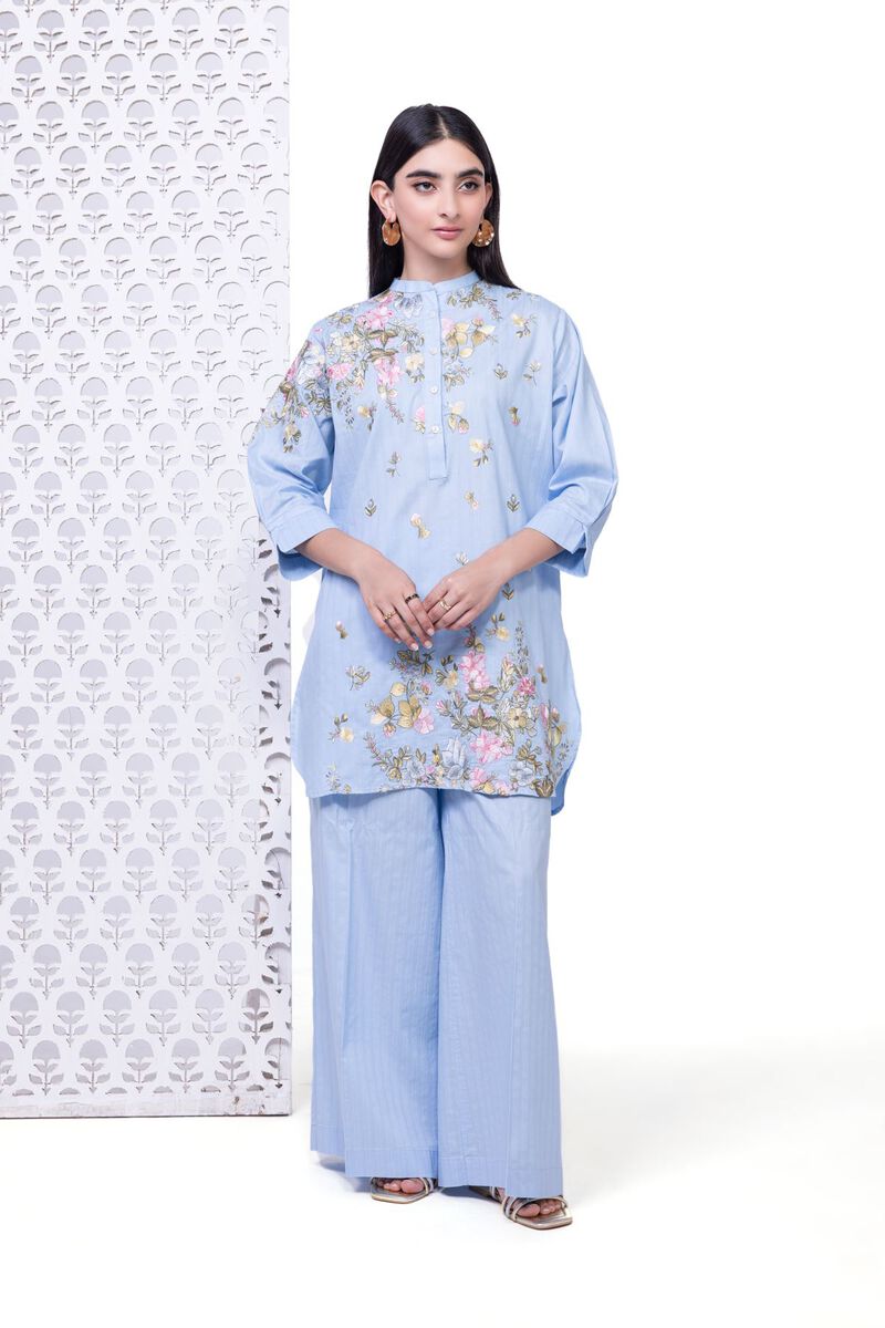 https://uk.khaadi.com/dw/image/v2/BJTG_PRD/on/demandware.static/-/Sites-khaadi-master-catalog/default/dw0fd93a77/images/hi-res/eet245237b_l-blue_1.jpg?sw=800&sh=1200