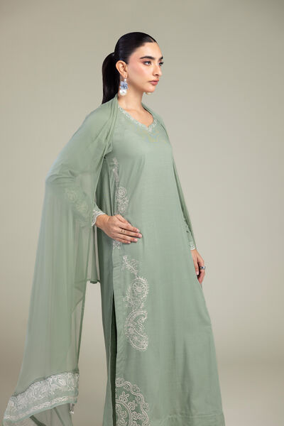 Embroidered | Raw Silk | Paisley Thread Kurta | GBP 45.00