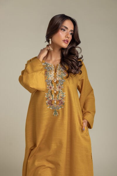 Embroidered | Khaddar | Kurta | GBP 40.00