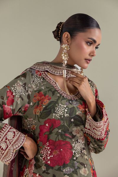 Embroidered | Chiffon | Floral 3-Piece Co-ords | GBP 155.00