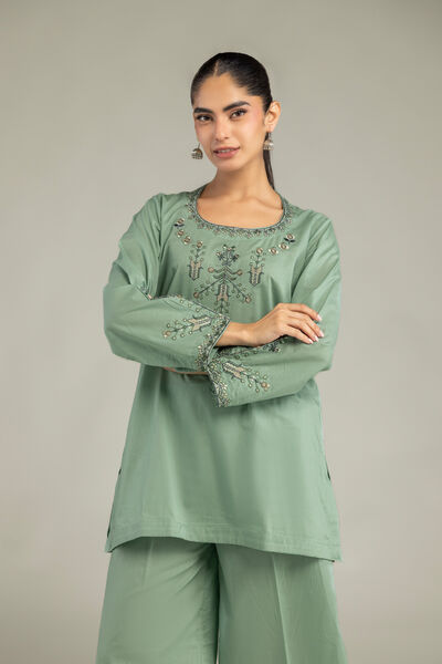 Embroidered | Cambric | Green Cambric Kurta | GBP 35.00