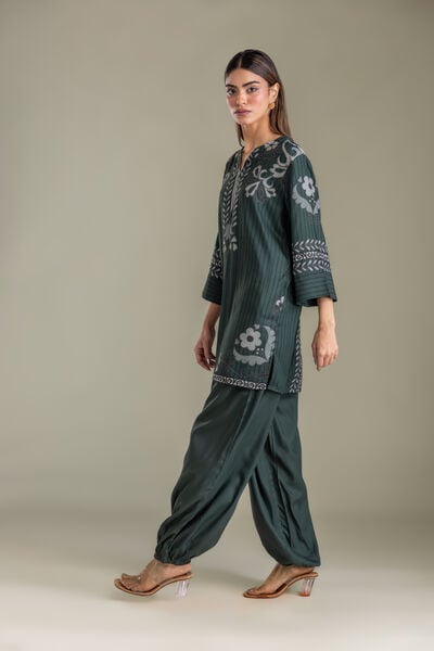 Printed | Viscose Crepe | Dark Green Trousers | GBP 25.00