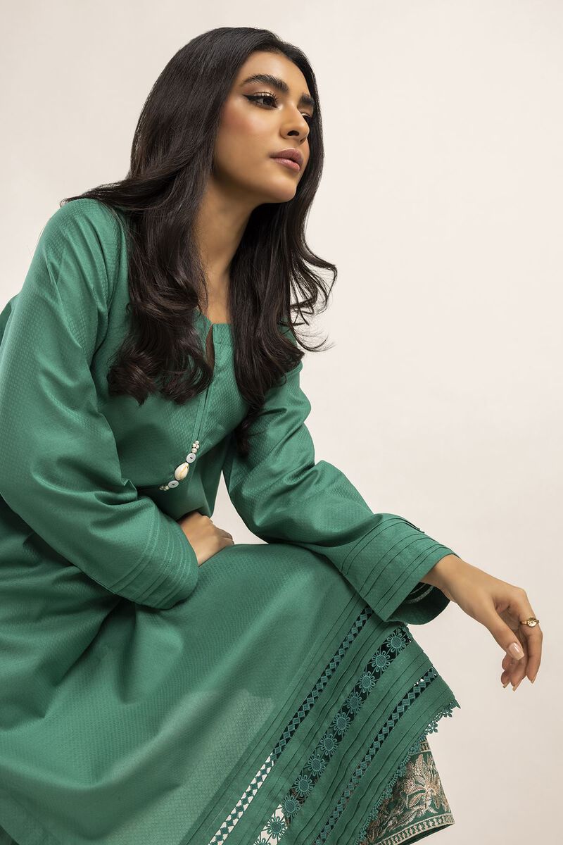  | Kurta | Embroidered | null