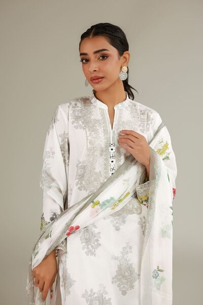 Embroidered | Cambric | Fabrics 3 Piece | GBP 40.00