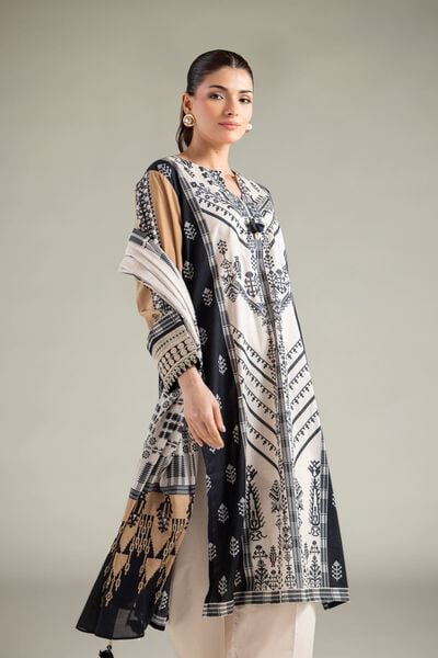 Embroidered | Lawn | Tailored 3-Piece Lawn | GBP 45.00