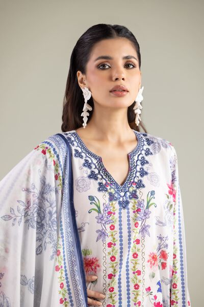 Embroidered | Lawn | Fabrics 3 Piece | GBP 17.50