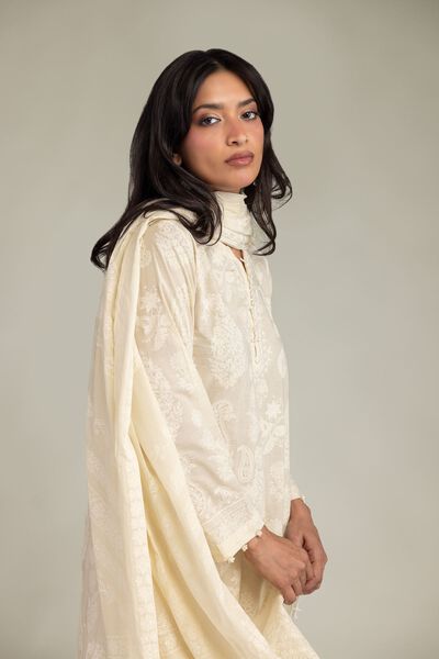 Lawn | Lawn Floral Dupatta | GBP 25.00
