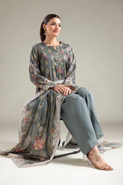 Embroidered | Jacquard | Tailored 3-Piece Jacquard | GBP 60.00