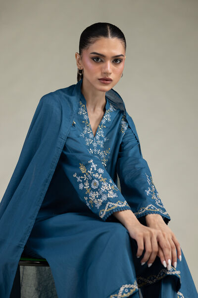 Embroidered | Lawn | Blue Lawn Dupatta | GBP 25.00