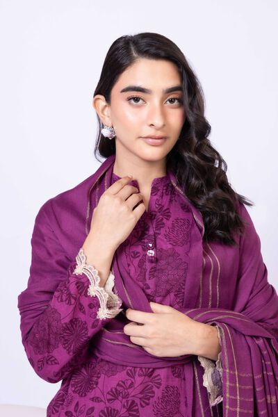 Dyed | Acrylic | Shawl | GBP 12.00