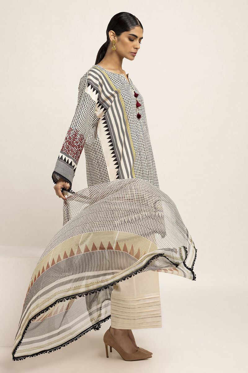 Embroidered | Lawn | Fabrics 3 Piece | null