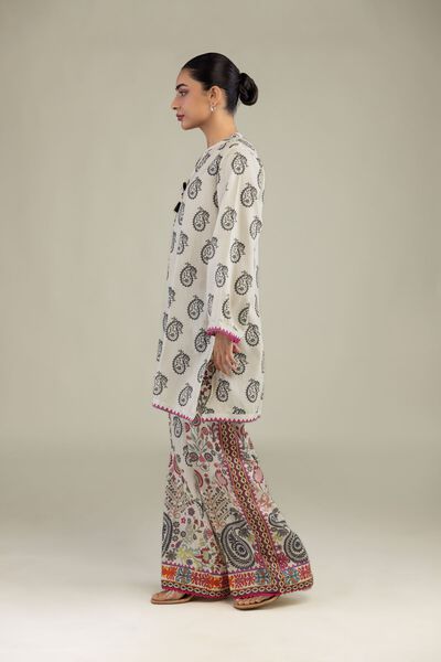 Printed | Textured Weave | Paisley Printed Pants | GBP 20.00