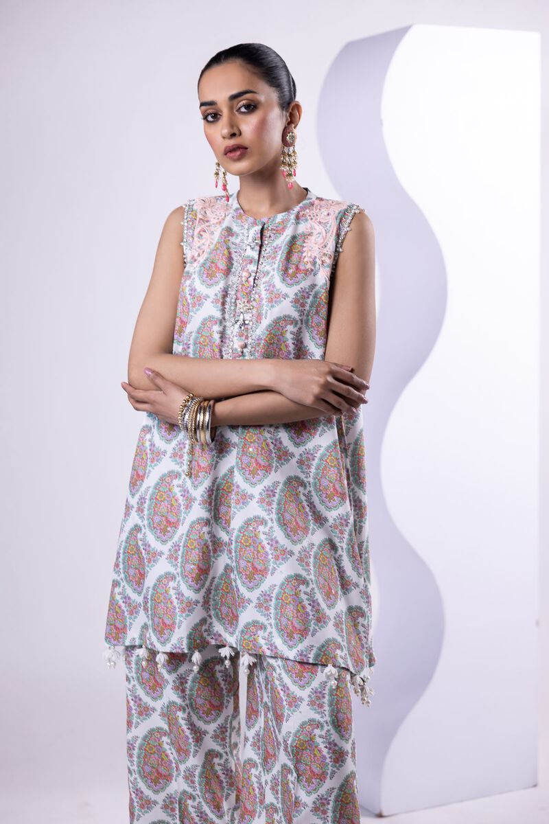 Embroidered | Viscose Oak Silk | Kurta | GBP 30.00