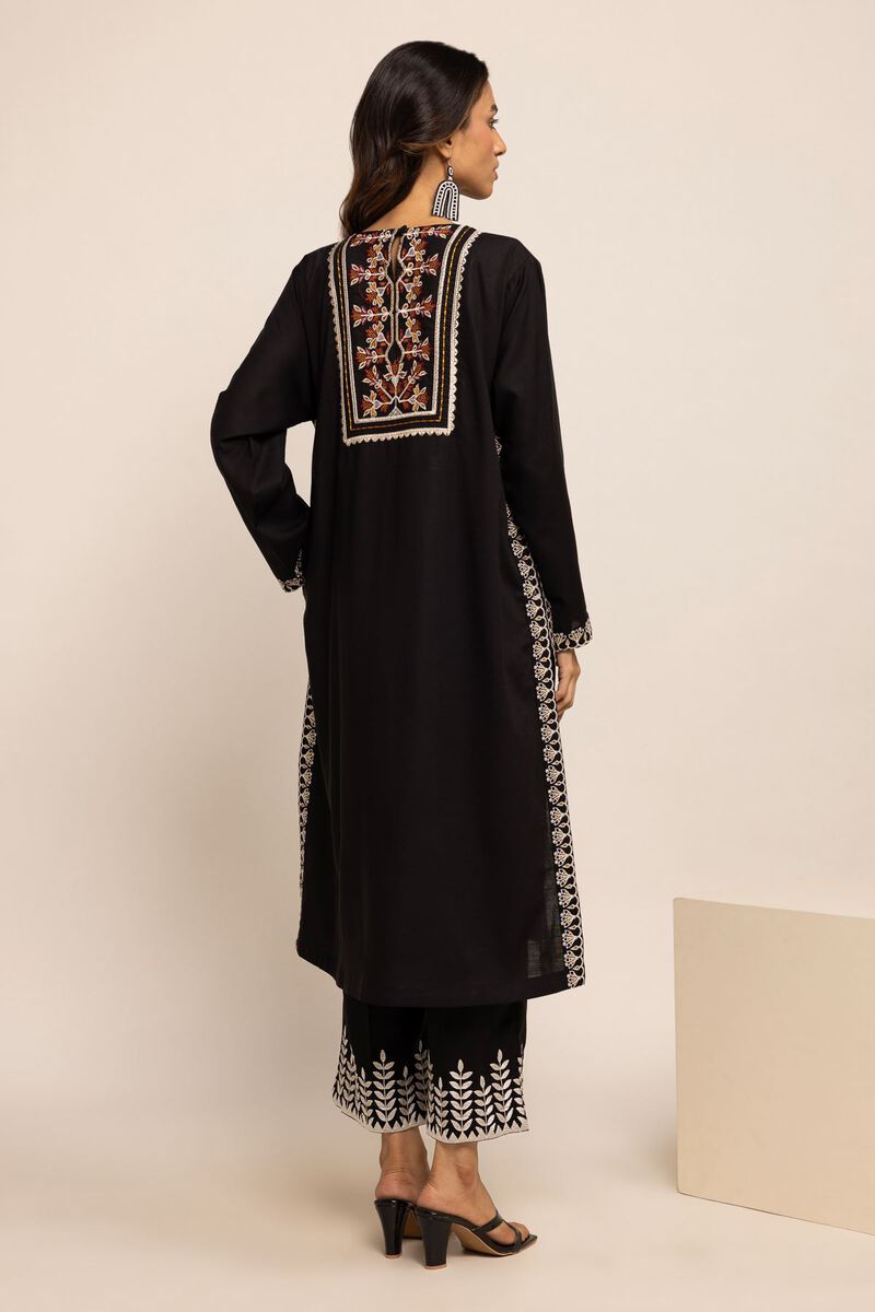  | Kurta | Embroidered | null