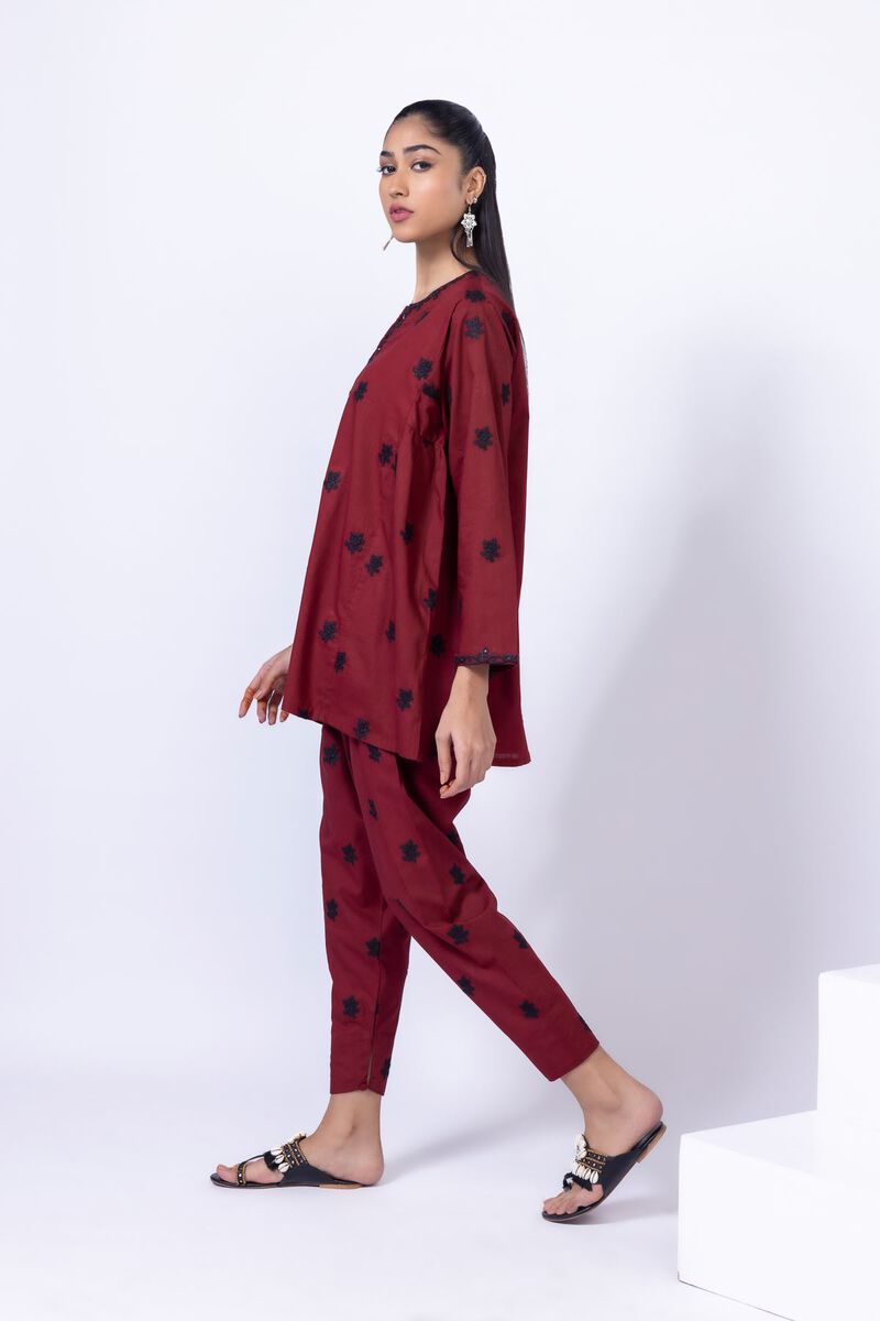 https://uk.khaadi.com/dw/image/v2/BJTG_PRD/on/demandware.static/-/Sites-khaadi-master-catalog/default/dw1dcae120/images/hi-res/24-12e08-06ba_multi_1.jpg?sw=800&sh=1200