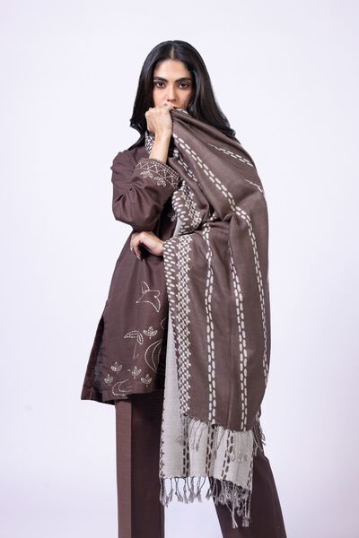 Dyed | Acrylic | Shawl | GBP 15.00