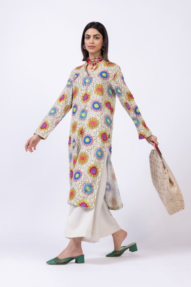 https://uk.khaadi.com/dw/image/v2/BJTG_PRD/on/demandware.static/-/Sites-khaadi-master-catalog/default/dw1f90de50/images/hi-res/25-03e38-06ba_multi_1.jpg?sw=800&sh=1200