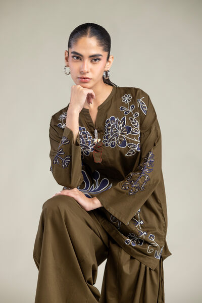 Embroidered | Cambric | Floral V-Neck Blouse | GBP 20.00