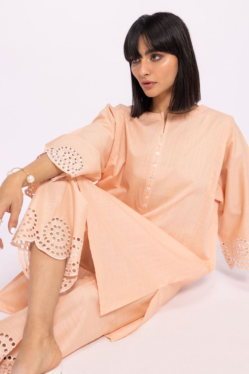  | Kurta | Embroidered | null