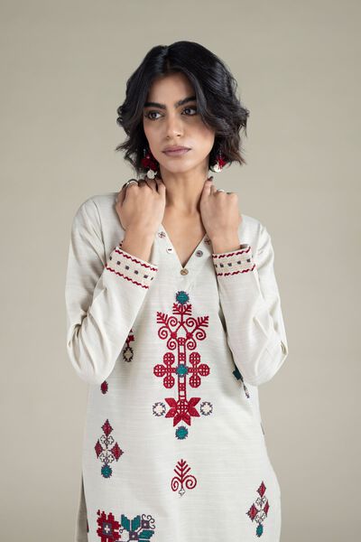 Embroidered | Khaddar | Kurta | GBP 30.00