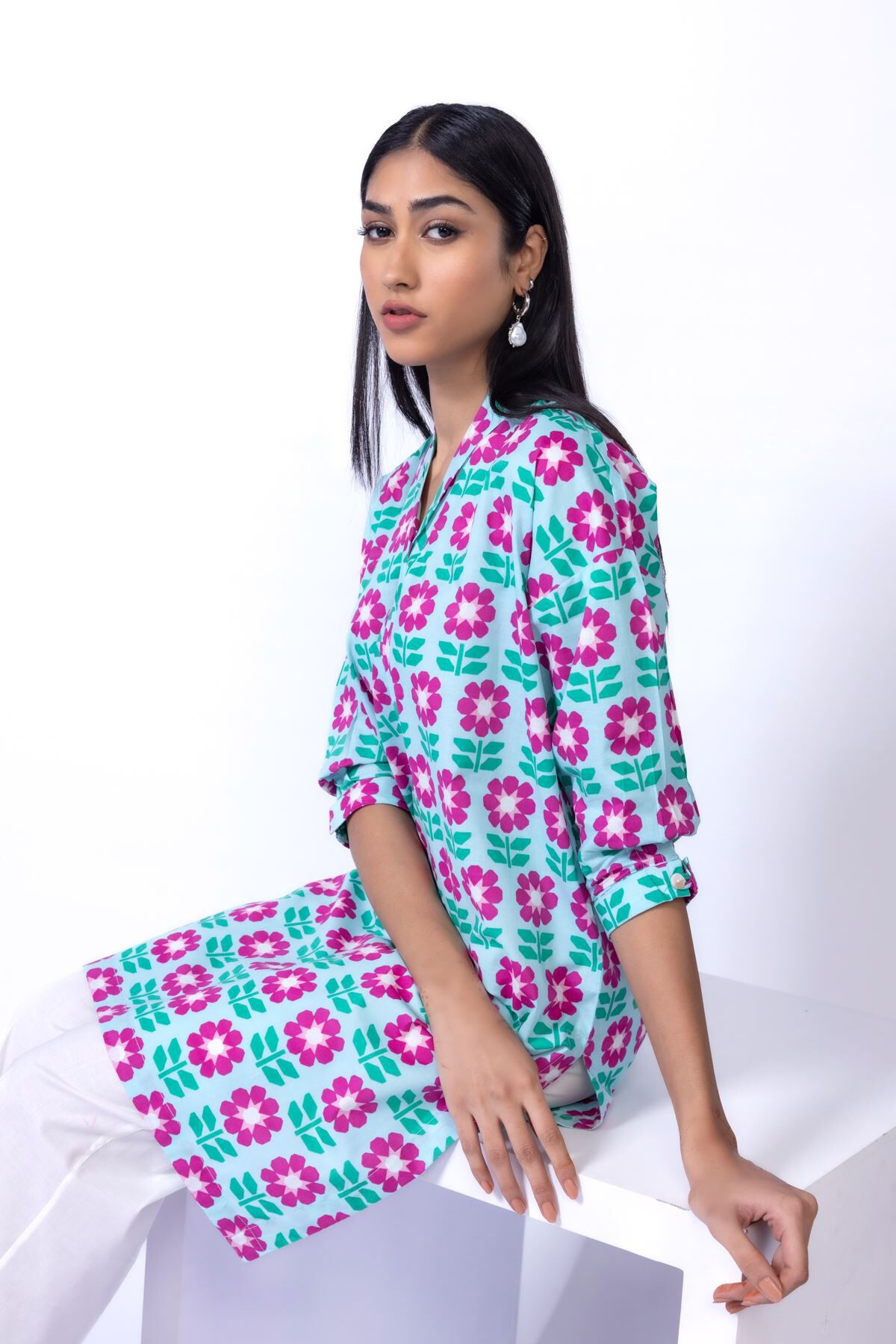 Buy Kurta | 0.0 N/A | 25-01EX6-07TA-VG_MULTI | Khaadi United Kingdom