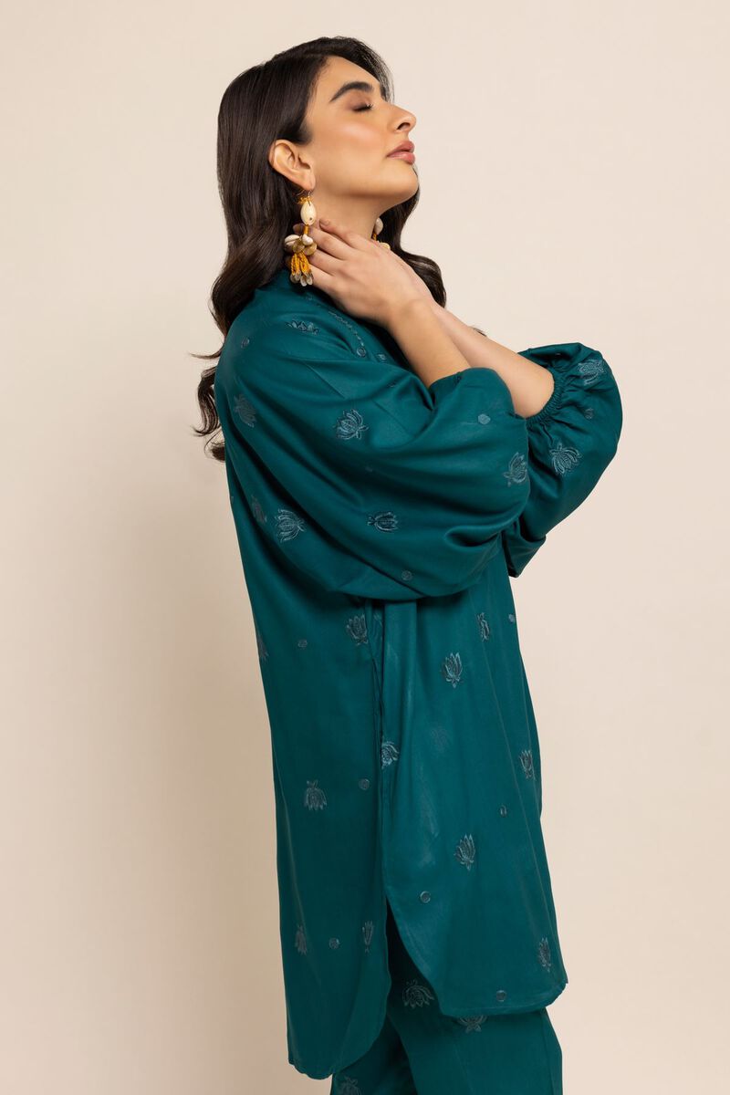  | Kurta | Embroidered | null