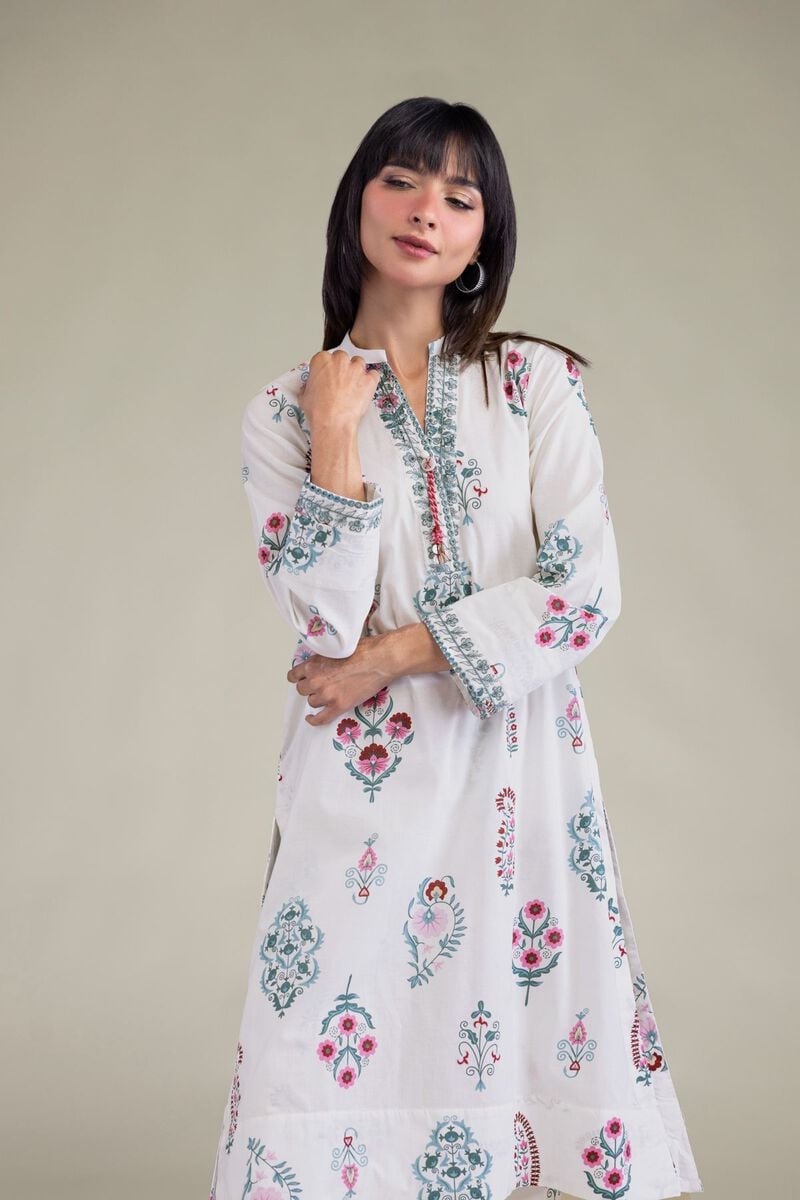 Embroidered | Cambric | White Cambric Kurta | GBP 20.00