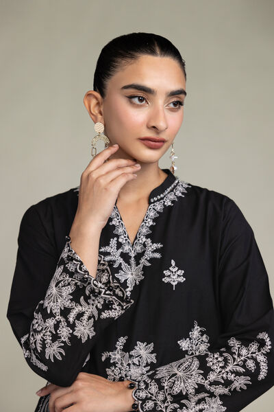 Raw Silk | Black Silk Kurta | GBP 60.00