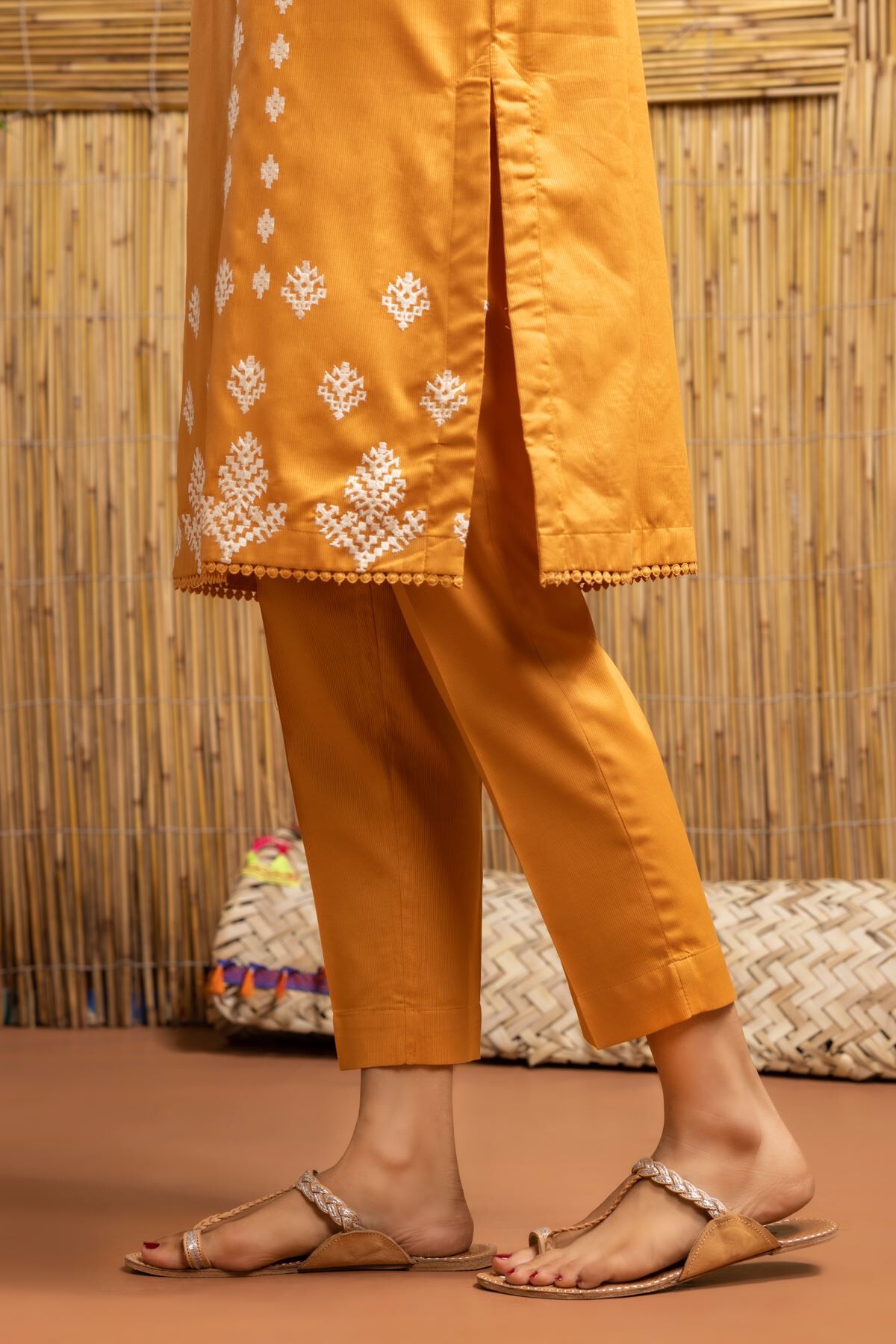Khaadi trousers hotsell