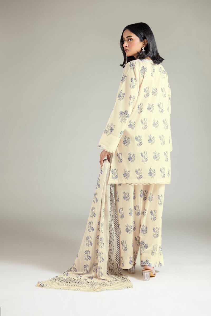 Printed | Lawn | Lawn 3-Piece Outfit | GBP 45.00