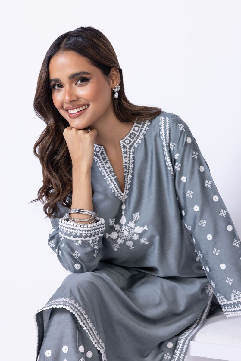 Embroidered | Raw Silk | Kurta | GBP 12.00