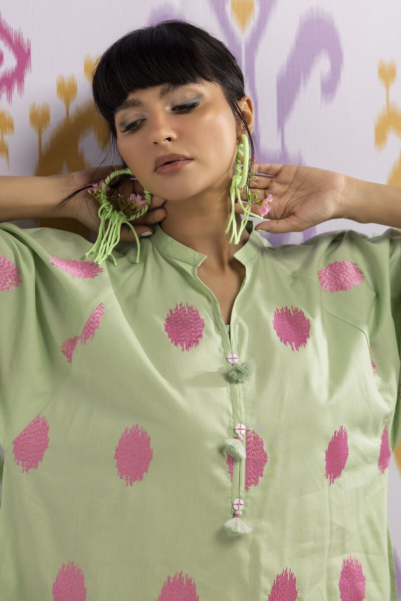  | Kurta | Embroidered | null