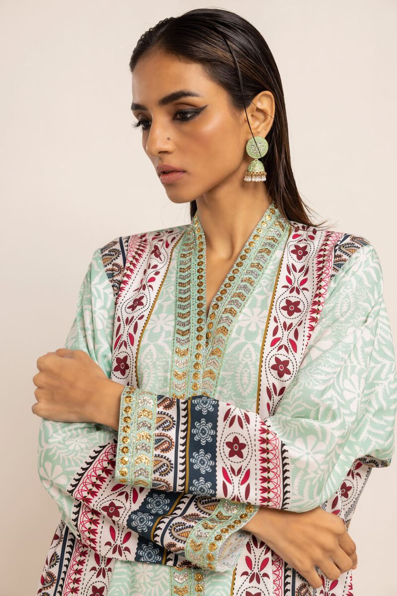  | Kurta | Embroidered | null