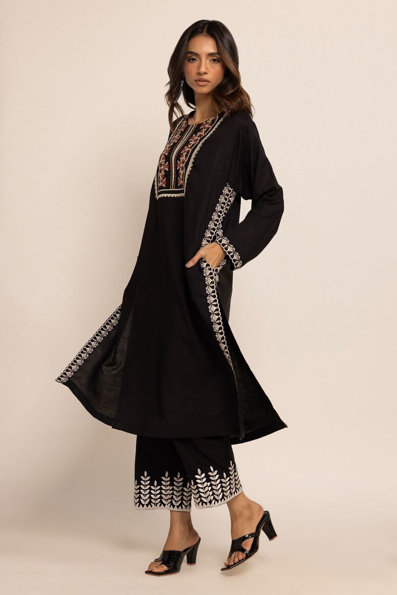  | Kurta | Embroidered | null