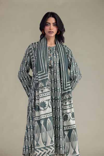  | Green Lawn dupatta | GBP 25.00