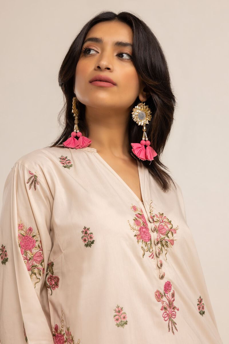  | Kurta | Embroidered | null