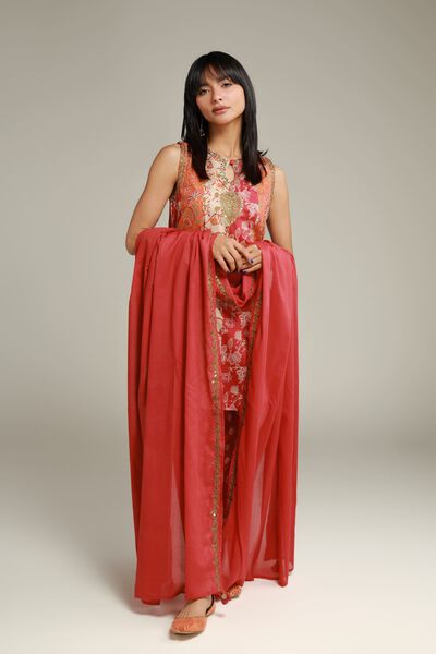 Embroidered | Cambric | Sleeveless Cambric Kurta | GBP 25.00