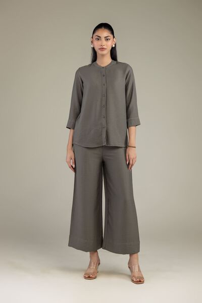 Dyed | Crepe | Solid Crepe Trousers | GBP 25.00