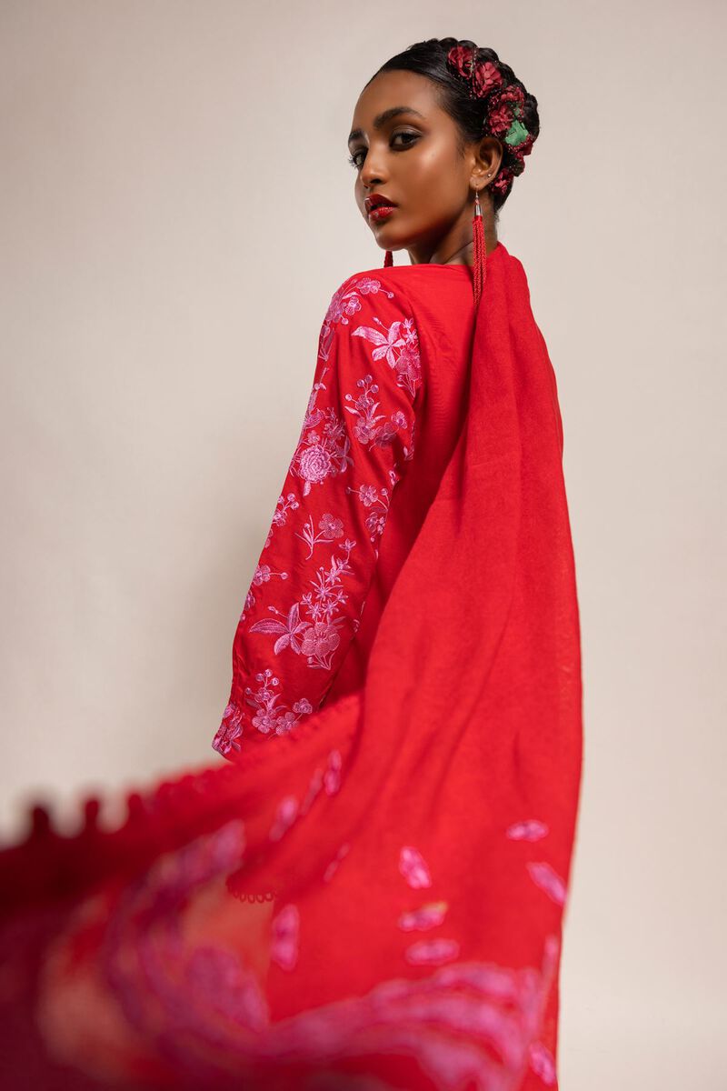  | Stole | Embroidered | null