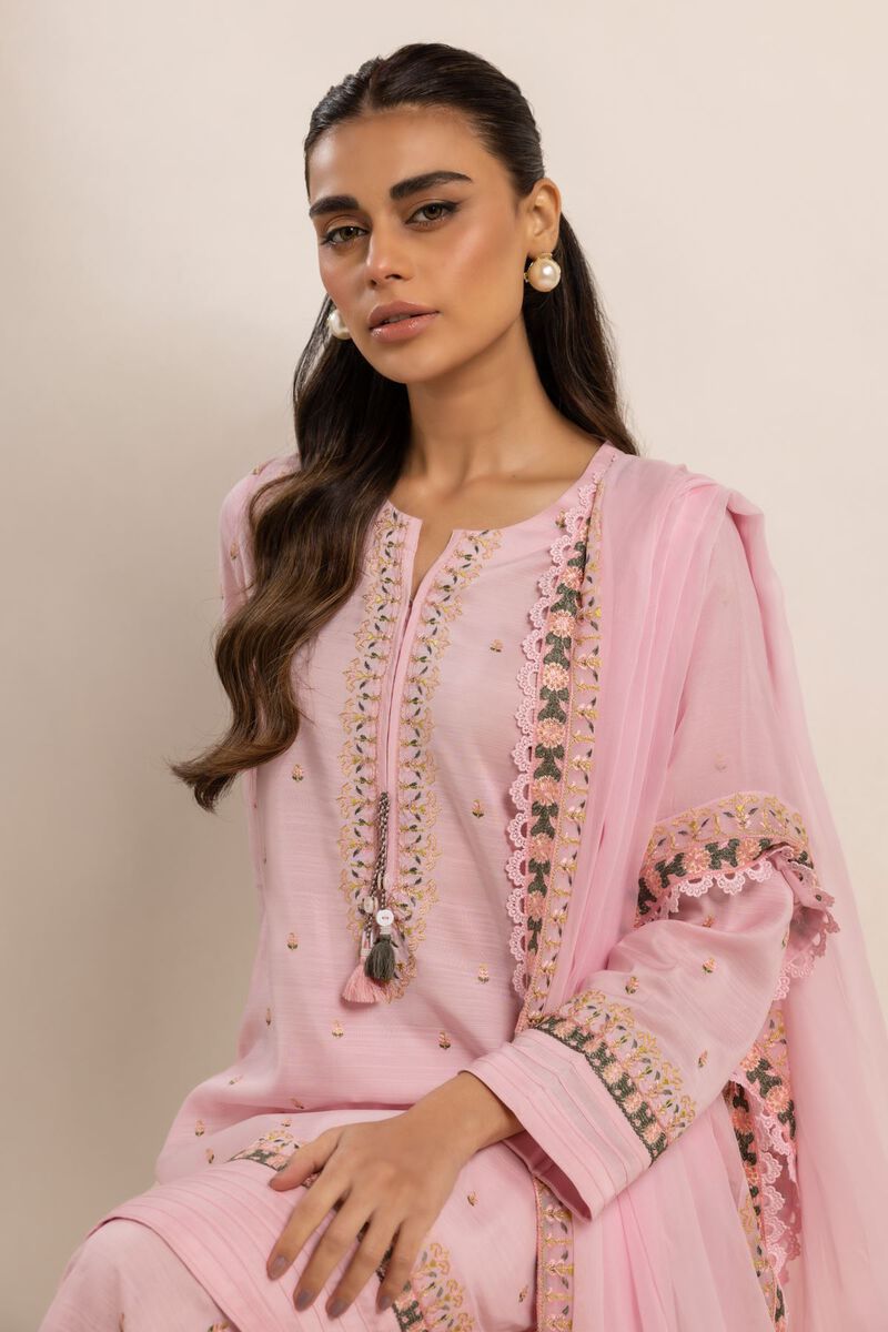  | Kurta | Embroidered | null