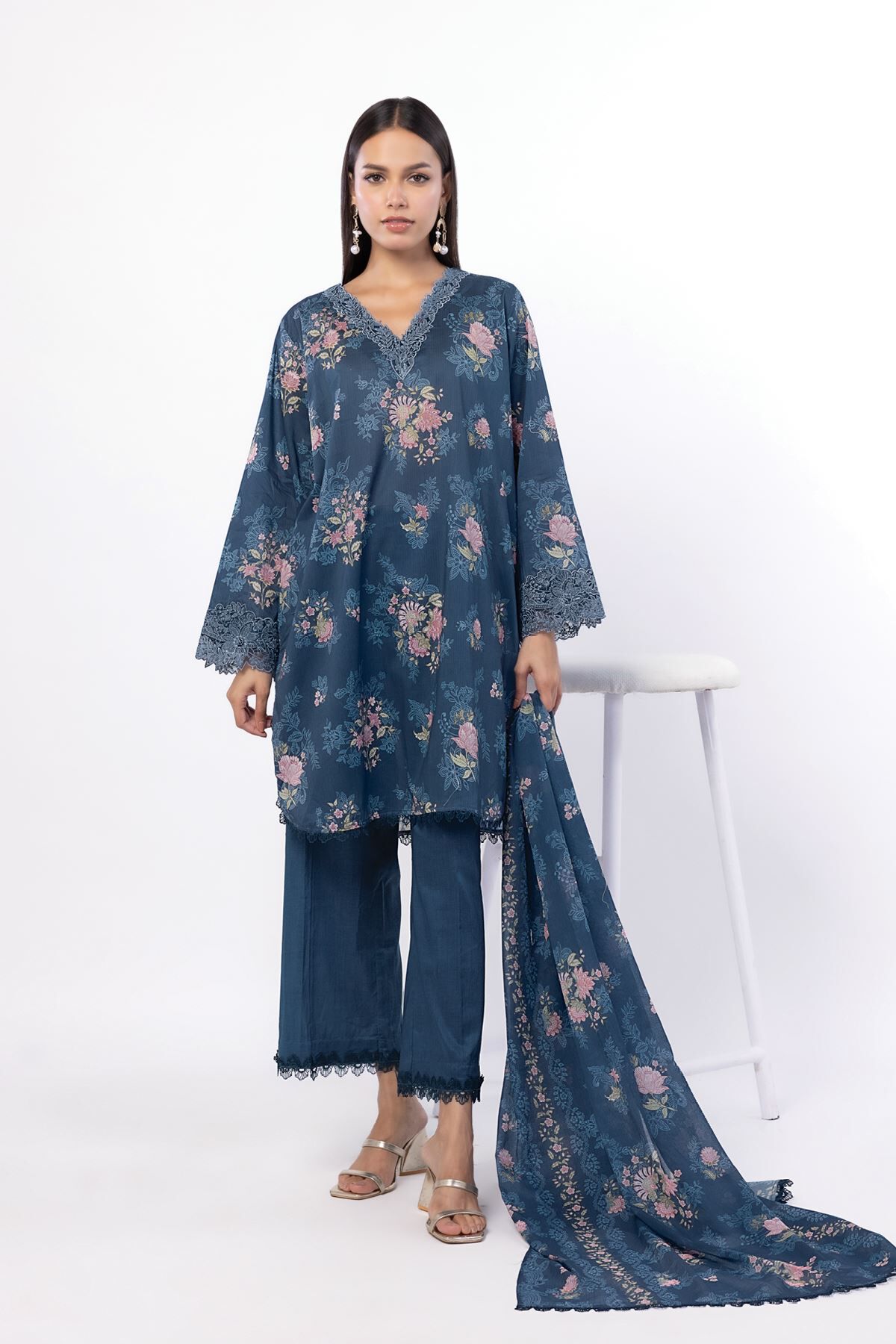 Buy Fabrics 3 Piece | 0.0 N/A | SS2469B-VG_MULTI | Khaadi United